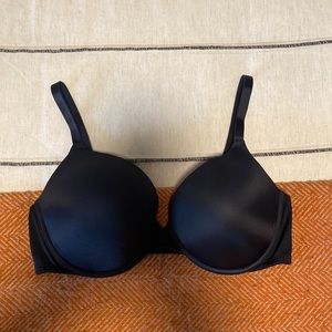 PINK Wear Everywhere Push Up bra